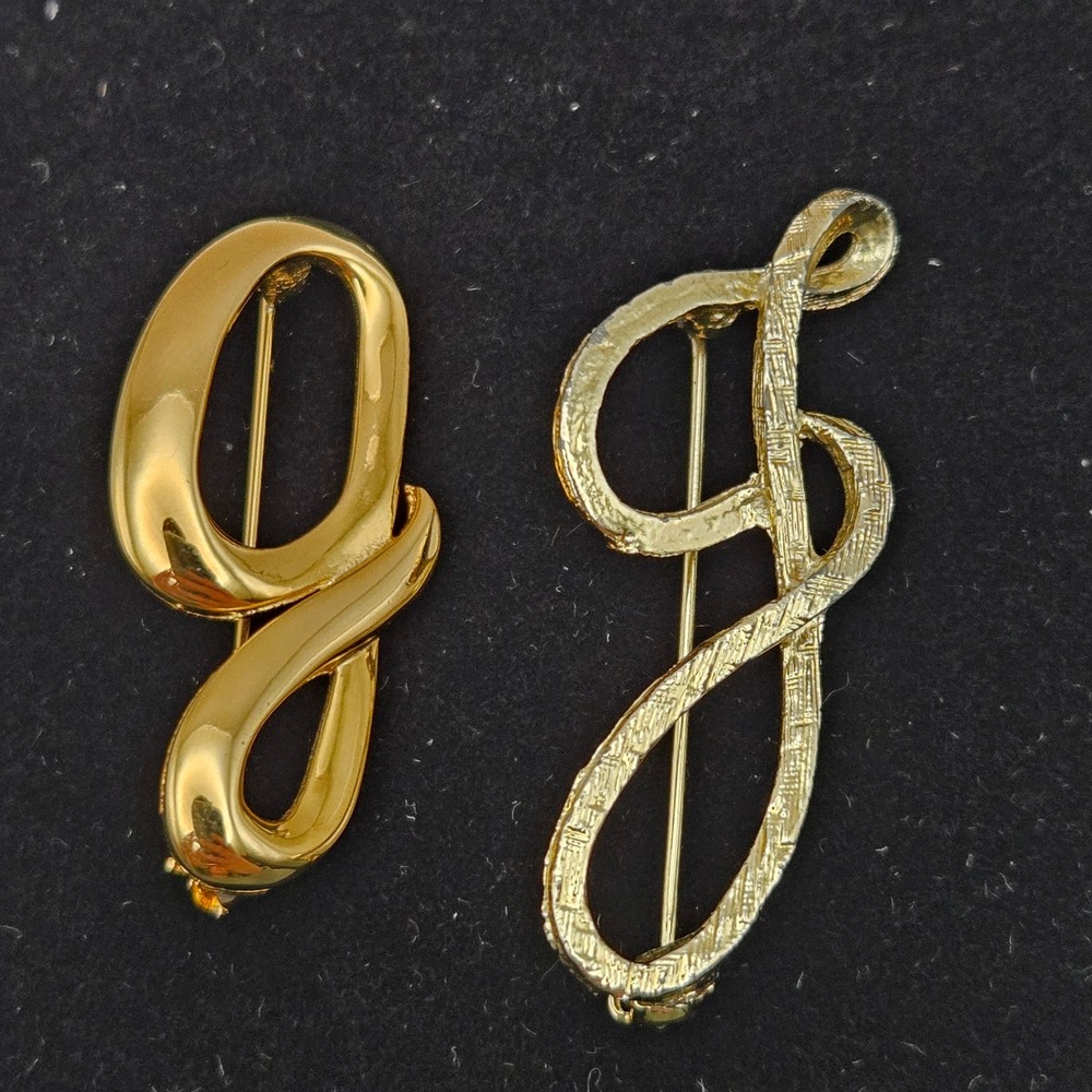 Unbranded 2pc Gold Tone Letter J Initial Brooch Pin Set Womens Vintage Aesthetic